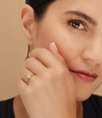 bague or blanc et diamant